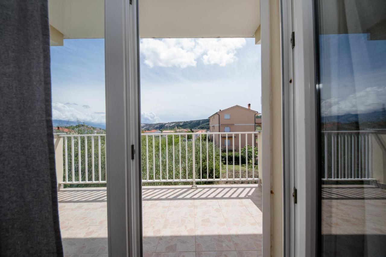 Apartmani Ana & Milo Lopar Εξωτερικό φωτογραφία